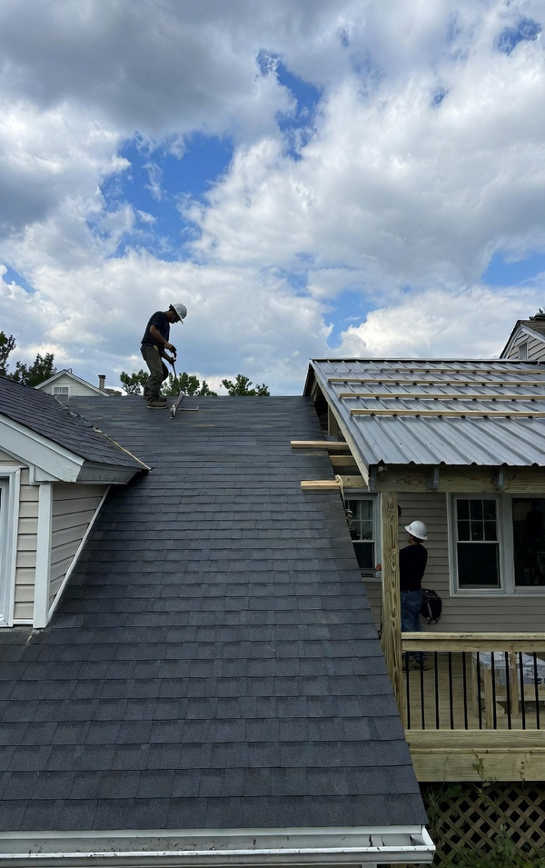 GOLOVIN ROOFING. Homepage